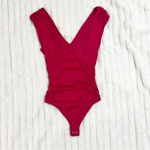 Express Vibrant Magenta Contour Ruched Bodysuit